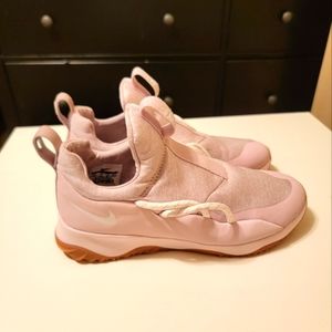 Nike shoes for women